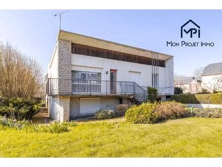 vente maison à cossé-le-vivien (53230) : à vendre / 178m² cossé-le-vivien