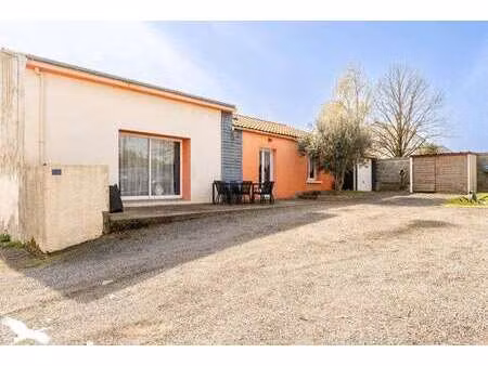 vente maison à saint-lumine-de-coutais (44310) : à vendre / 88m² saint-lumine-de-coutais