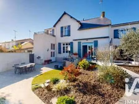 vente maison au may-sur-èvre (49122) : à vendre / 171m² le may-sur-èvre