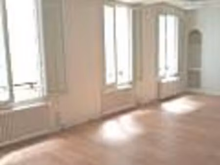 vente local commercial 2 pièces