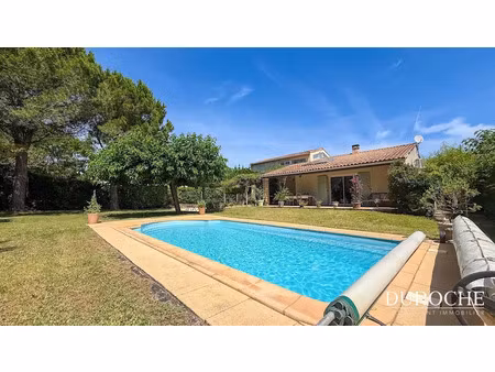 vente maison 7 pièces 158 m² à roquemaure (30150)  479 000 €