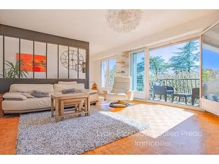 appartement t4 lumineux - vue sur parc de procé