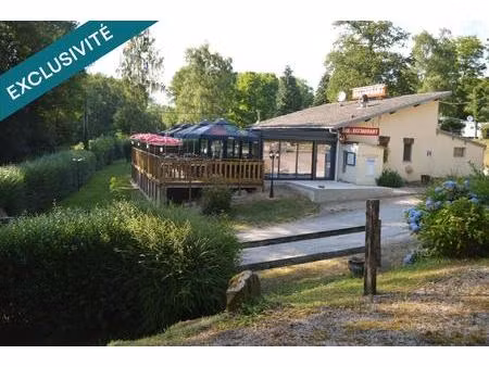 murs bar restaurant en pleine nature sur un terrain de 14 000 m²