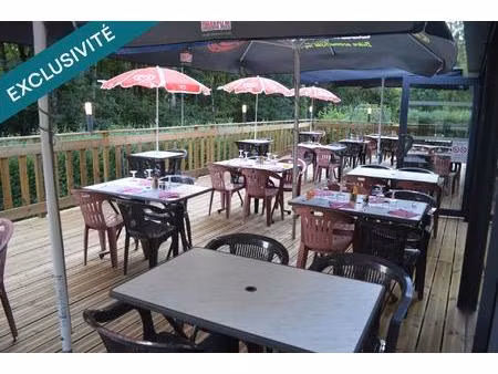 murs bar restaurant en pleine nature sur un terrain de 14 000 m²