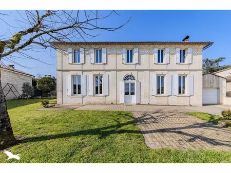 vente maison 9 pièces 283 m² à galgon (33133)  521 250 €