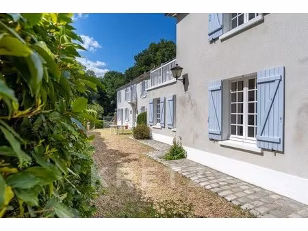 propriété de réception et familiale en plein coeur de la vallée