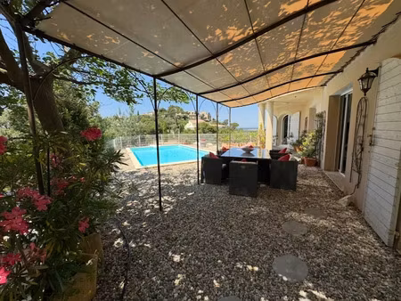 vente maison 5 pièces 159 m² à villeneuve-les-avignon (30400)  660 000 €