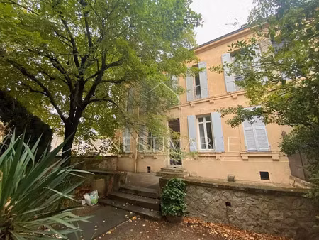 vente maison 5 pièces 218 m² à aix-en-provence (13090)  1 600 000 €