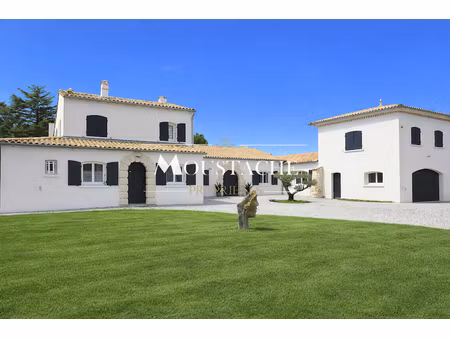 vente maison 8 pièces 460 m² à breuillet (17920)  1 618 000 €