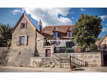 vente maison 17 pièces 546 m² à martel (46600)  990 000 €