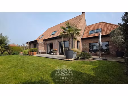 vente maison 6 pièces 158.69 m² à lompret (59840)  695 000 €