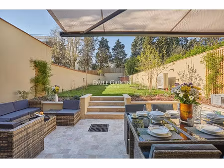 vente maison 11 pièces 210 m² à versailles (78000)  2 050 000 €