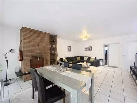 appartement 2 chambres avec terrasse et garage