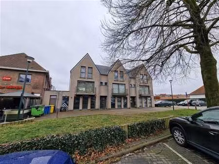 rez-de-chausée commercial