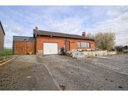 biesmes – maison plain-pied 4 ch  ateliers & potentiel