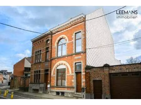 maison de 180 m²  4 ch avec jardin et garage sur soignies