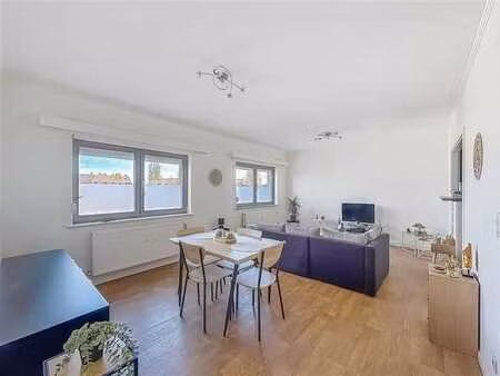 agreable appartement  tb situation