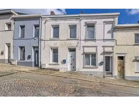 maison 2f a rafraichir proche du centre-ville