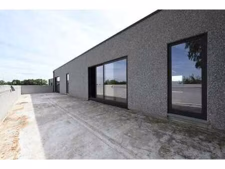 bâtiment neuf rte du condroz!!!