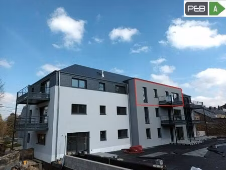 bel appartement deux chambres avec terrasse