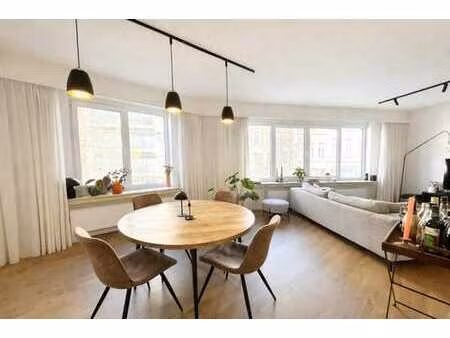 app rénové  économe en énergie et meublé à anvers sud