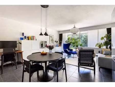 appartement lumineux en rez-de-chaussée