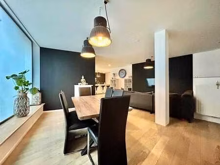 ruim en modern gelijkvloers appartement met grote loods i...