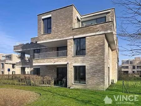 modern appartement te huur met mooi uitzicht en veel lich...