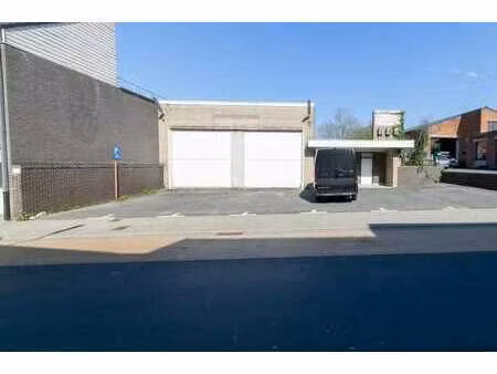 lot 2 : ex-caserne des pompiers