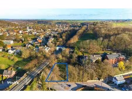 belle parcelle de terrain à bâtir de +/- 700 m² !