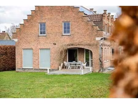 villa prête à emménager avec 6 chambres - epc b