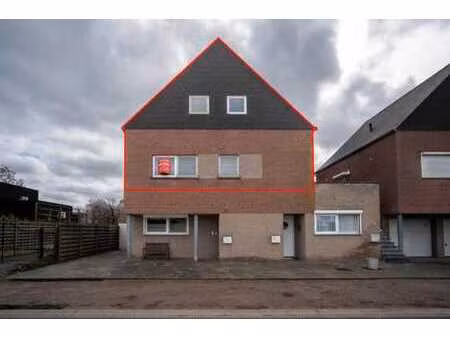 spacieux duplex avec garage