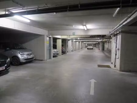 parking fermé