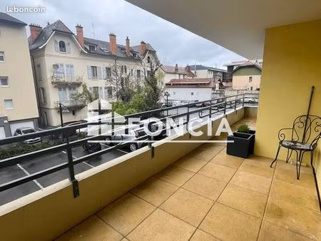 appartement 3 pièces 64 m²