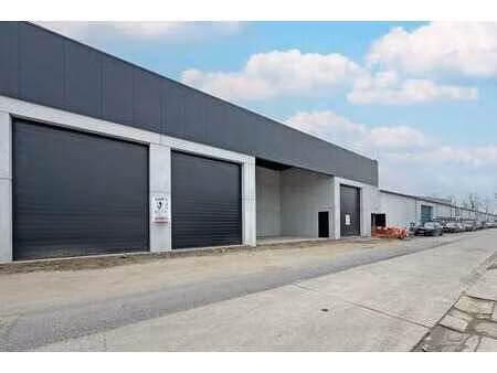 nieuwbouw kmo unit 670 m² in eeklo