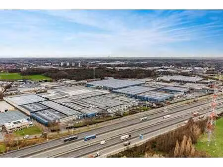 site logistique flexible jusqu’à 96.300 m²
