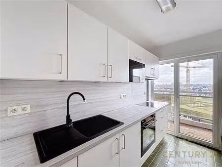 appartement lumineux proche de tour & taxis