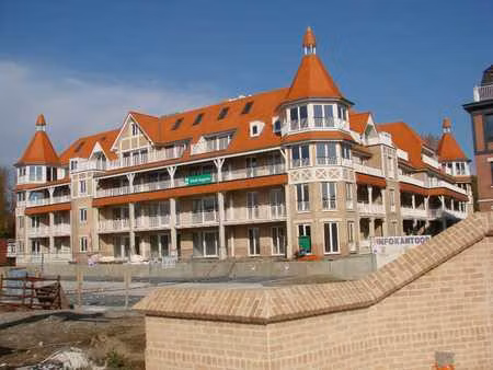 1/6 : residentie denderhof 2-slpk-app met terras + autost...