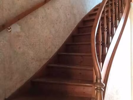 maison 2 chambres et bureau avec jardin