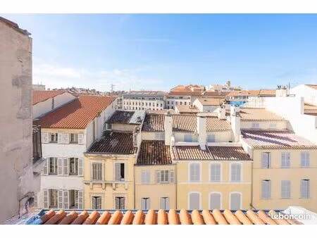 immeuble 12 pièces 318 m²