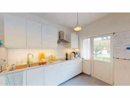 appartement 2 ch. à louer à woluwe-saint-lambert