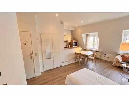 studio meublé lumineux au centre d’anvers