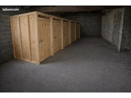 location box / stockage / parking