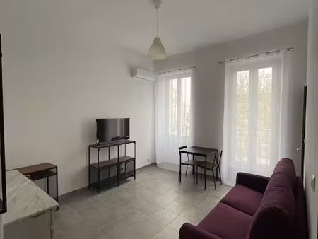 t2 meublé 30 m² – lumineux – proche bd chave – marseille 13005