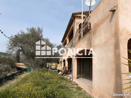 appartement 5 pièces 85 m²