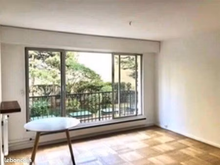 charmant studio paris 13 la butte-aux-cailles