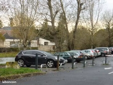 parking 11 m² montargis