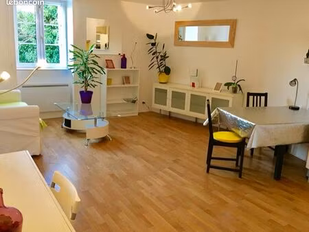 t2 meuble avec parking