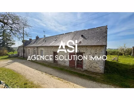 longère de 95m² 5 pièce(s)  dépendances et terrain de plus de 5800m² sur saulges