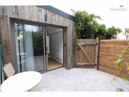 appartement 1 pièce 13 m²